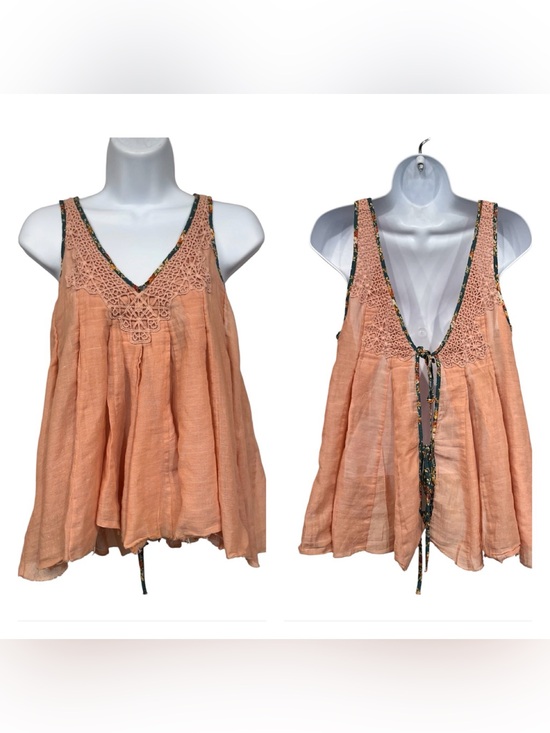 gimmicks by BKE Tops - Gimmicks by BKE flowy tank blouse size medium